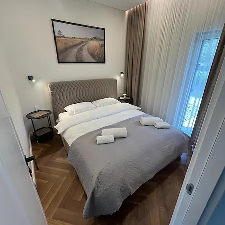 Bajor - Zvaigdziu Aleja - Kunigiskiai - Self Check-in Palanga