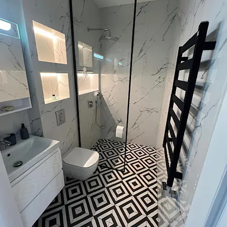 Дом отдыха Bajor - Zvaigdziu Aleja - Kunigiskiai - Self Check-in Паланга