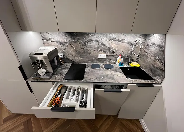 Bajor - Zvaigdziu Aleja - Kunigiskiai - Self Check-in